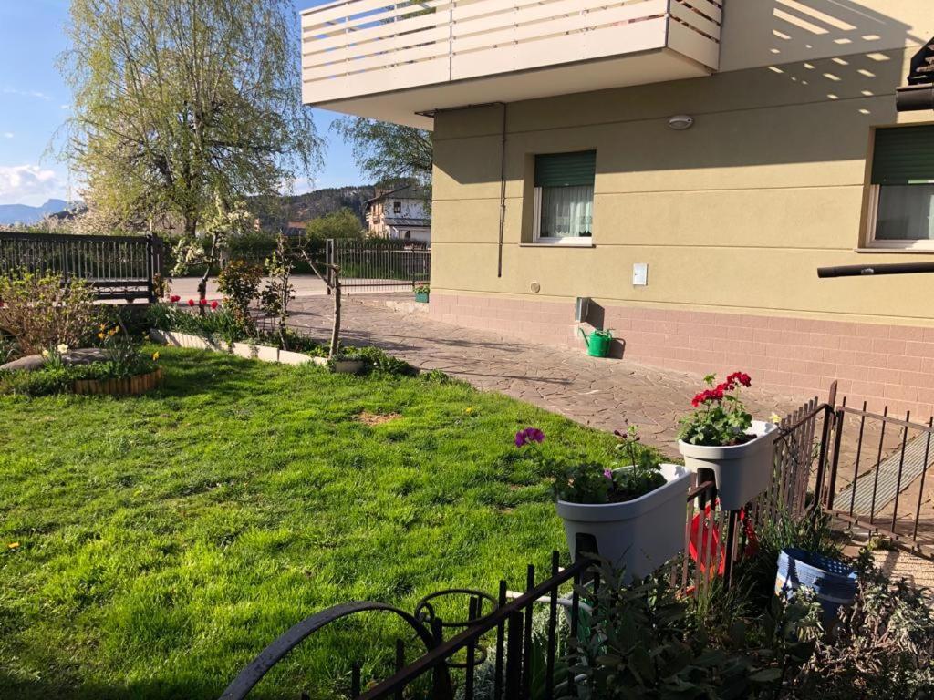 Appartamento Luminoso, Giardino, Vista Dolomiti. บาเซลกา ดิ ปีเน ภายนอก รูปภาพ